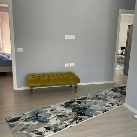 Bluepine Serenity Apartament *